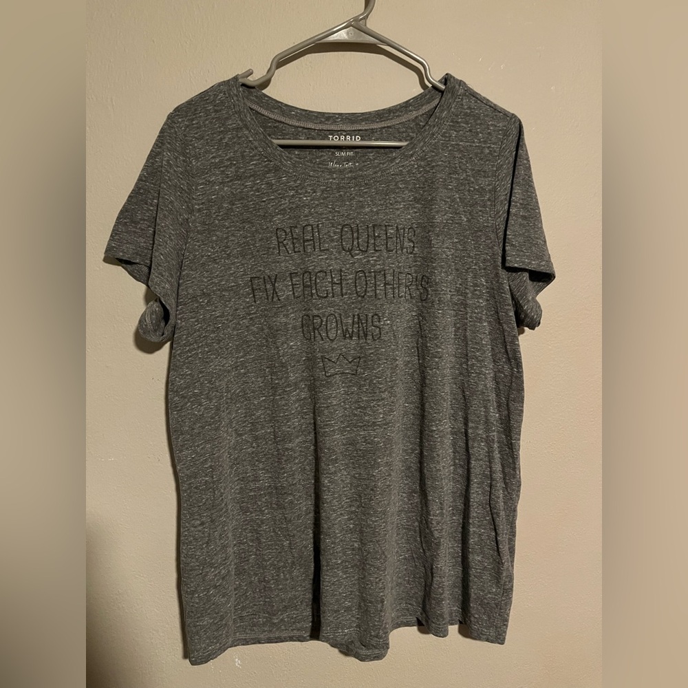 Torrid Gray Short Sleeve Tee